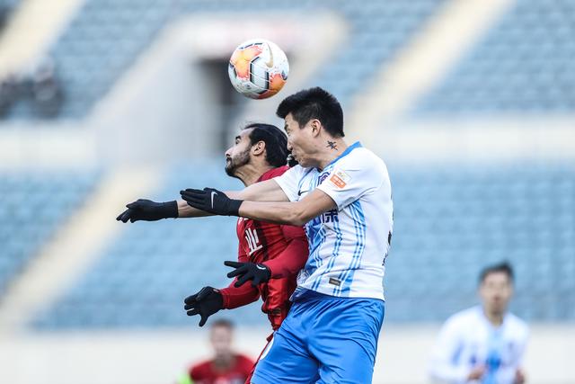 雄鹿终结3连败送黄蜂10连败 猛龙送火箭3连败